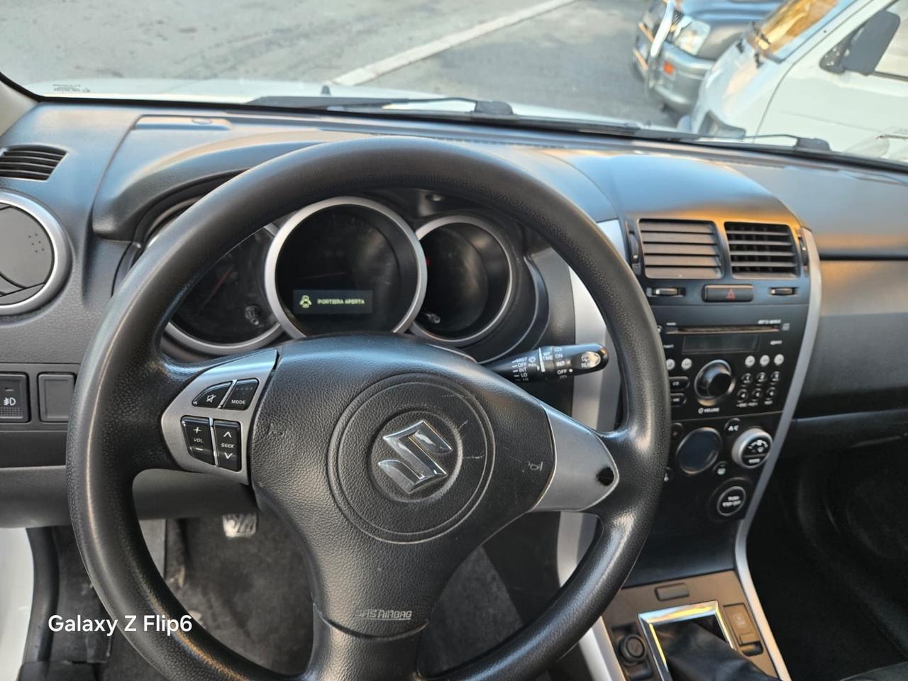 Suzuki Grand Vitara 1.9 DDiS 3 porte