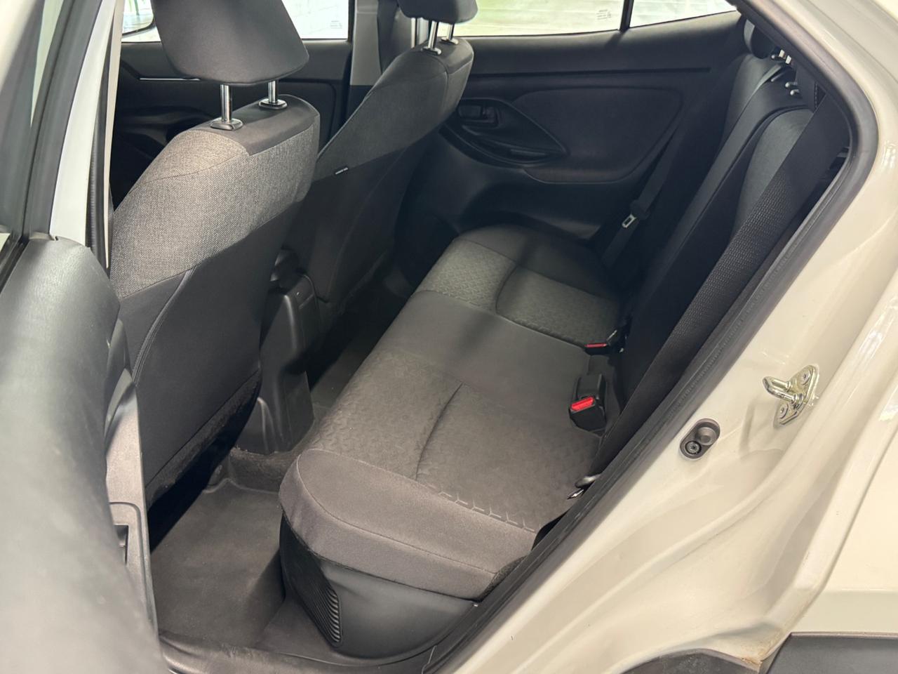 Toyota Yaris Cross 1.5 Hybrid 5p. E-CVT Business