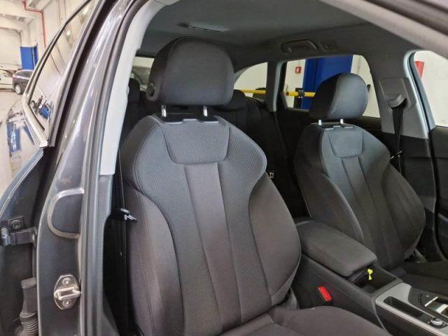 AUDI A4 Avant 40 TDI quattro S tronic S line edition