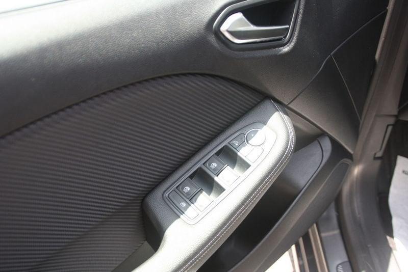 Renault Clio Hybrid E-Tech 145 CV 5 porte Techno