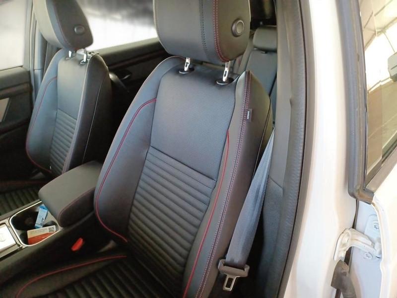 LAND ROVER DISCOVERY SPORT 1.5 I3 PHEV 200 CV R-DYNAMIC SE 4WD AUTO SUV