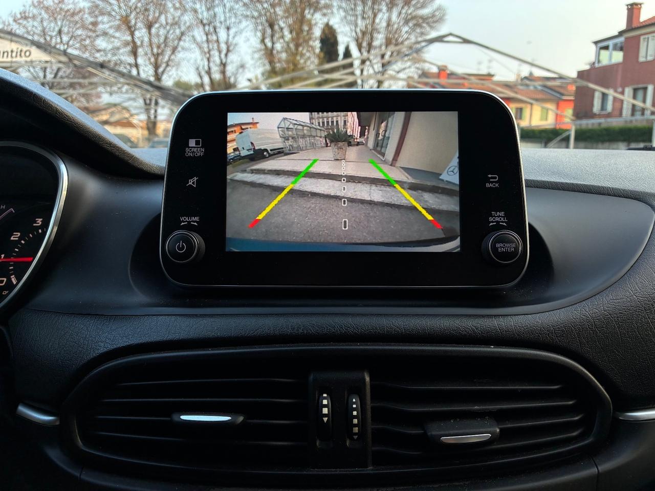 Fiat Tipo 1.4 T-Jet 120CV SW Lounge