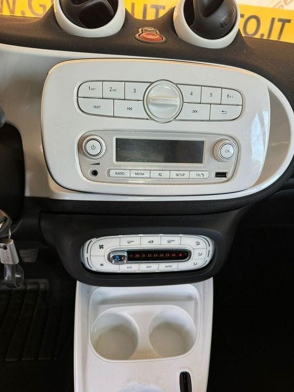 smart fortwo fortwo 70 1.0 Passion cambio manuale