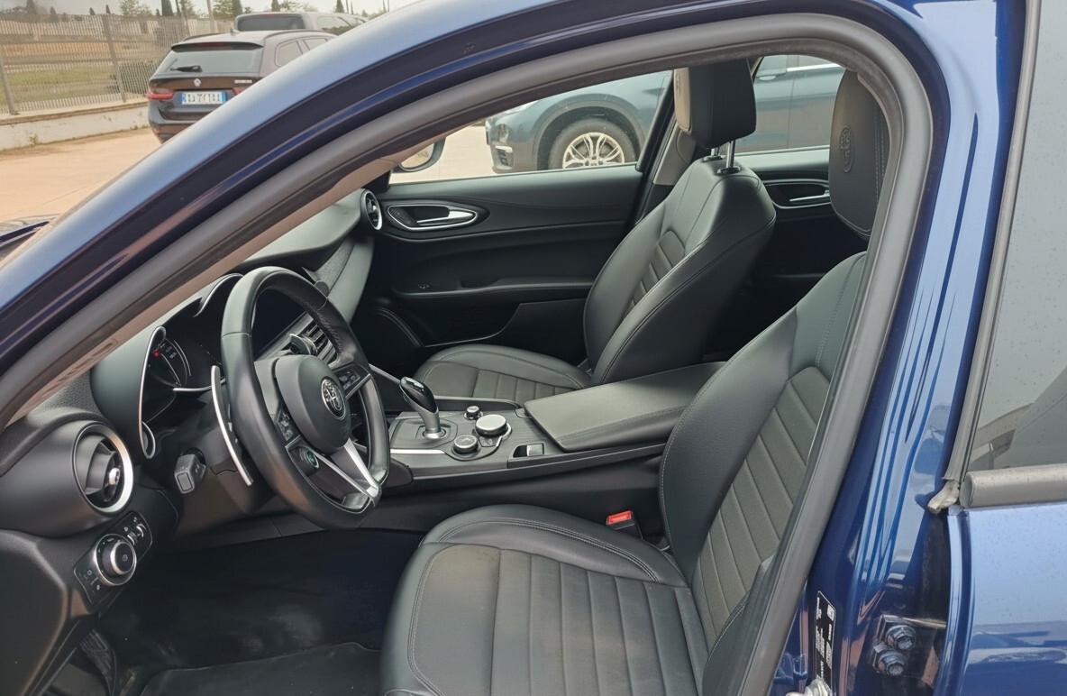 Alfa Romeo Giulia 2.2 Turbodiesel 190 CV AT8 Executive