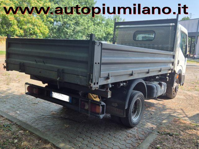 NISSAN Cabstar 35.13 2.5 TDI 130CV PC- RIBALTABILE TRILATERALE