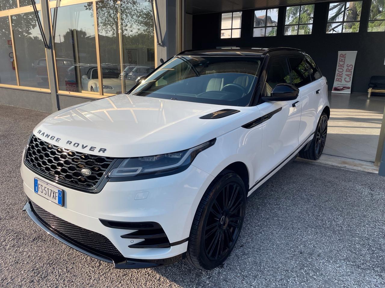 Land Rover Range Velar 2.0D I4 180 CV R-Dynamic