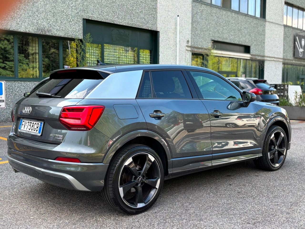 Audi Q2 40 TFSI quattro S tronic line Edition”PELLE”COCKPIT”