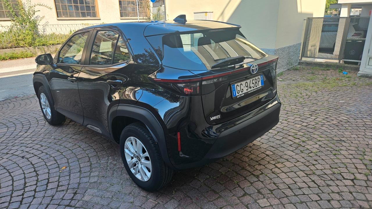Toyota Yaris Cross 1.5h Active fwd 116cv e-cvt