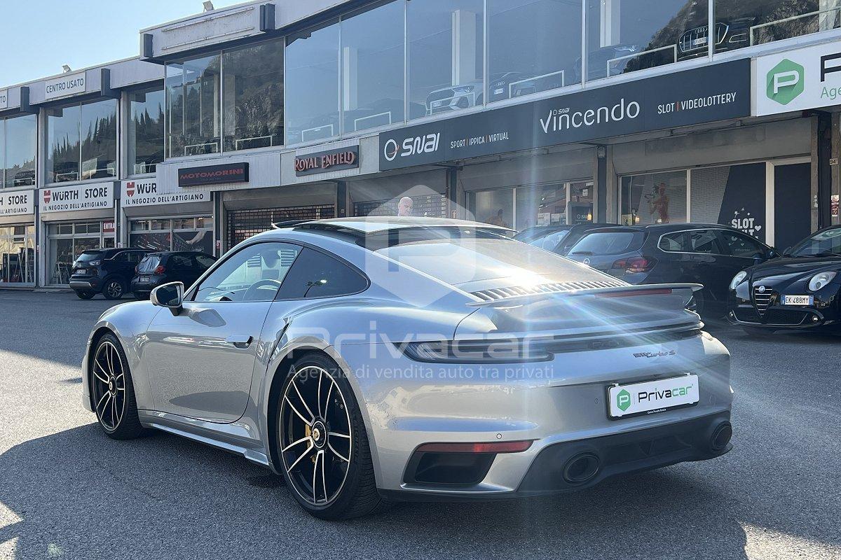 PORSCHE 911 Turbo S Coupé