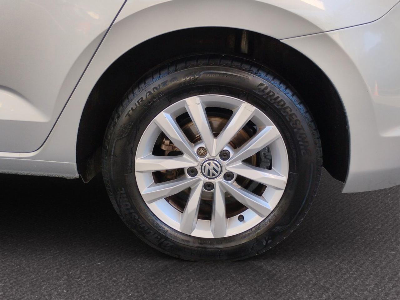 Volkswagen Touran 1.6 tdi Highline 115cv.NAVI.UNICO PROPRIETARIO
