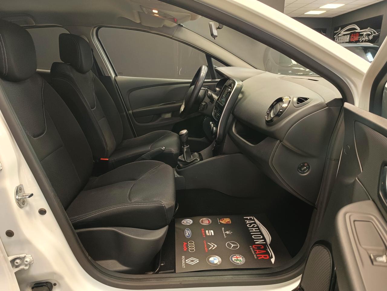 Renault Clio dCi 8V 75 CV 5 porte Moschino Life