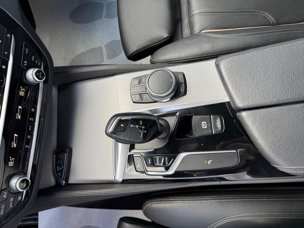 Bmw 520d aut. Touring Msport,CERCHI 19 ,IVA ESPOSTA