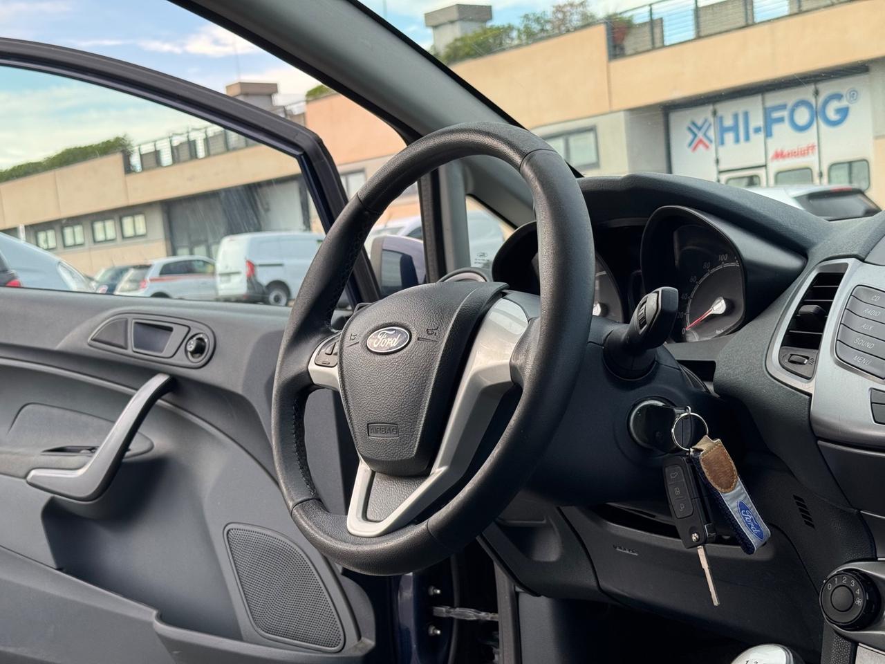 Ford Fiesta 1.4 TDCI NEO PATENTATI 2010 1 PRO