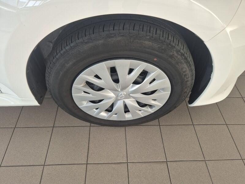 Toyota Yaris Yaris 1.0 5 porte Active