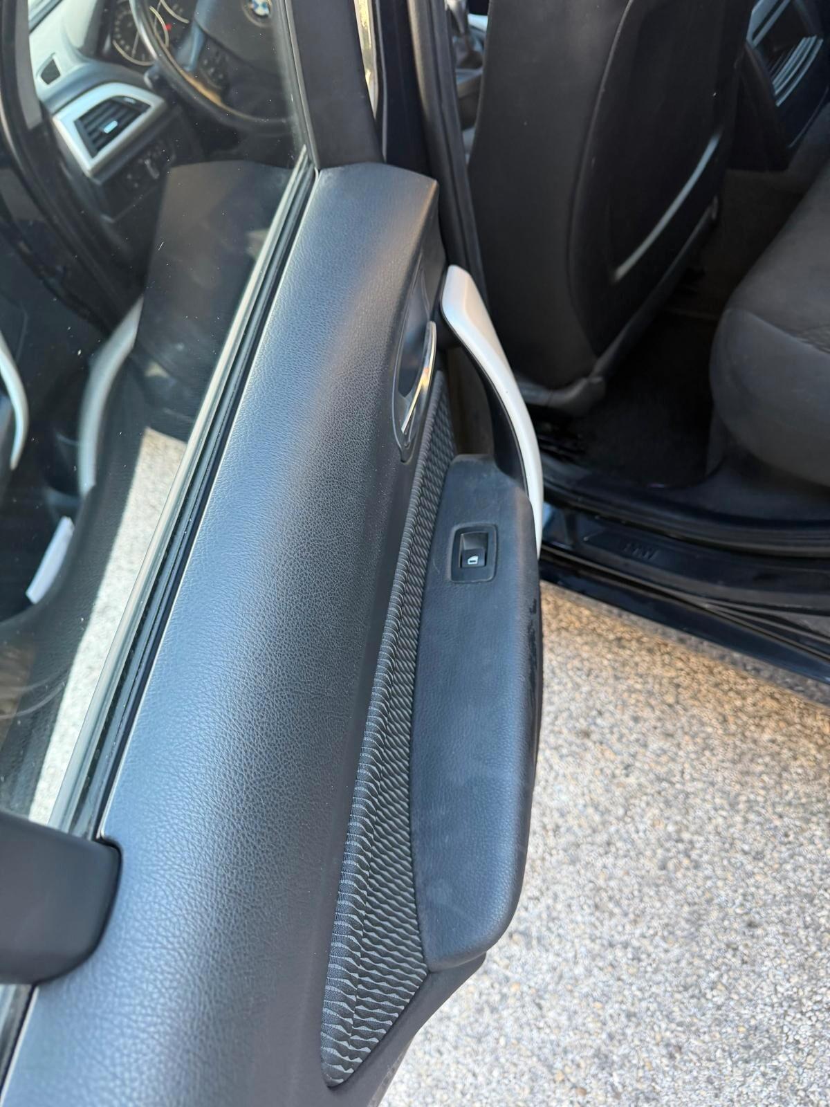 Bmw 116 116d 5p. Urban