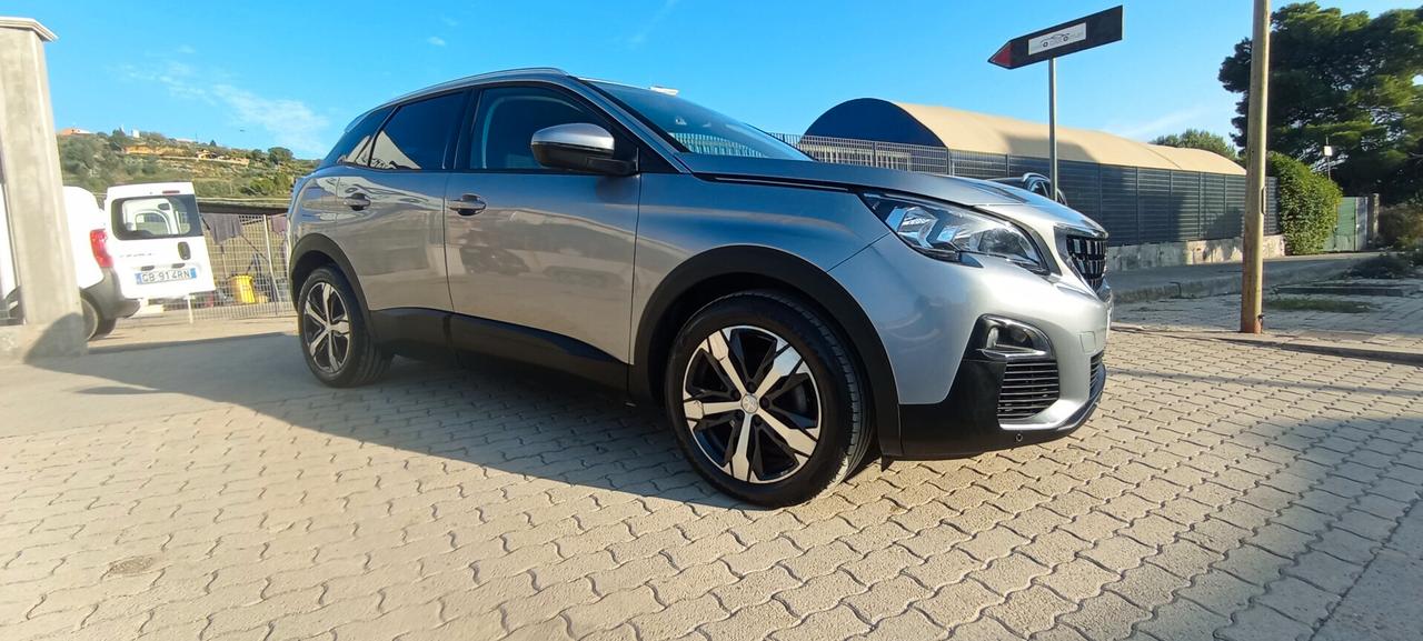 Peugeot 3008 BlueHDi 130 S&S Business