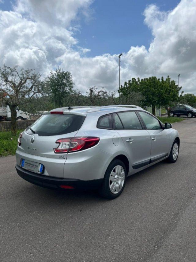 RENAULT Megane Mégane 1.5 dCi 110CV SporTour Live