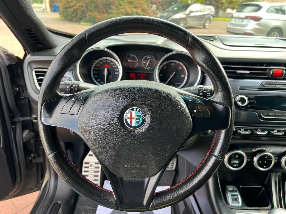 Alfa Romeo Giulietta 2.0 JTDm-2 140 CV Distinctive