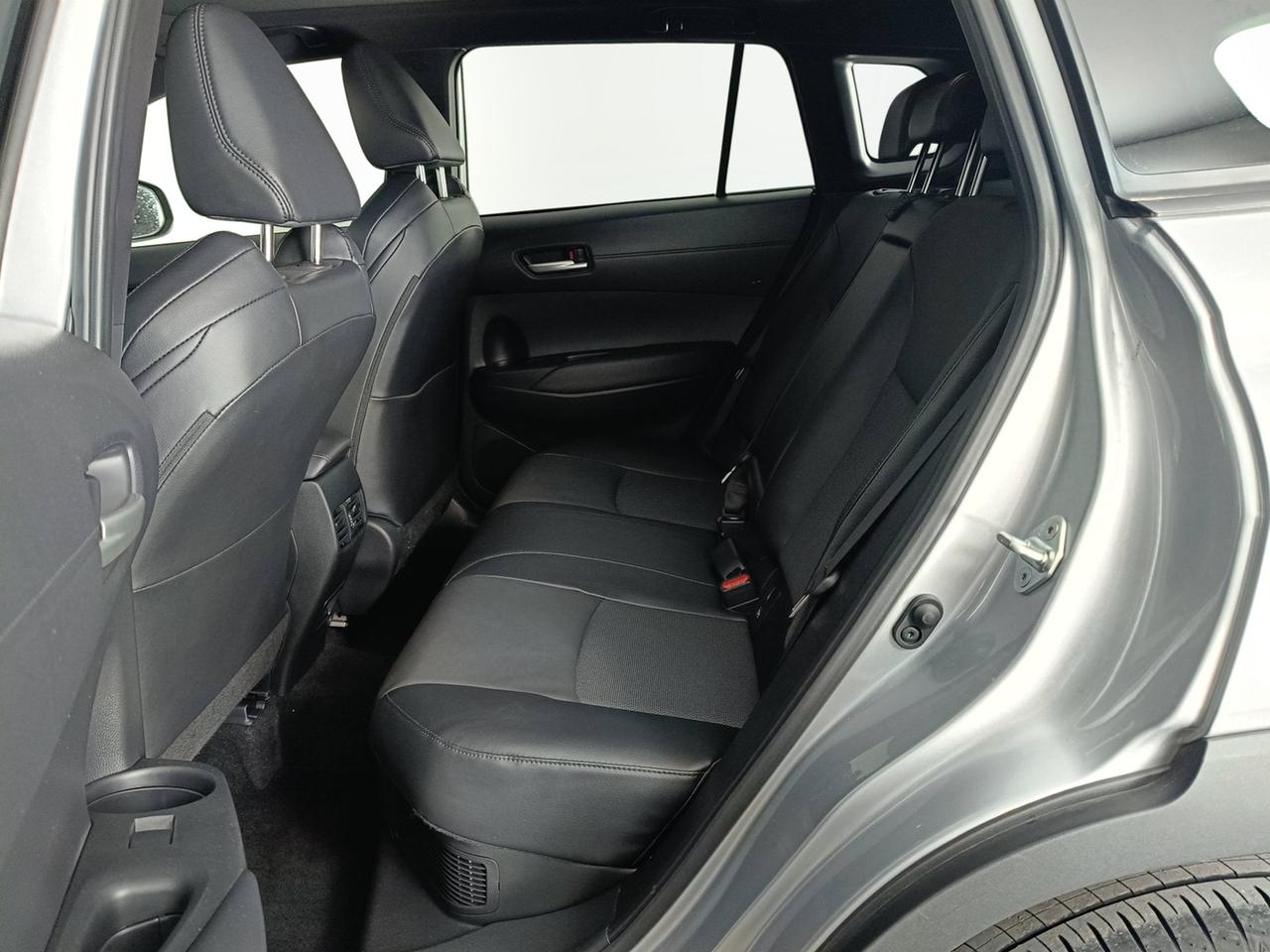 TOYOTA Corolla Cross - Corolla Cross 2.0h Lounge Light fwd 197cv e-cvt