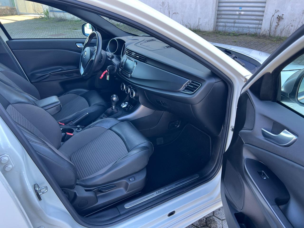 Alfa Romeo Giulietta 2.0 JTDm-2 175 CV TCT Exclusive