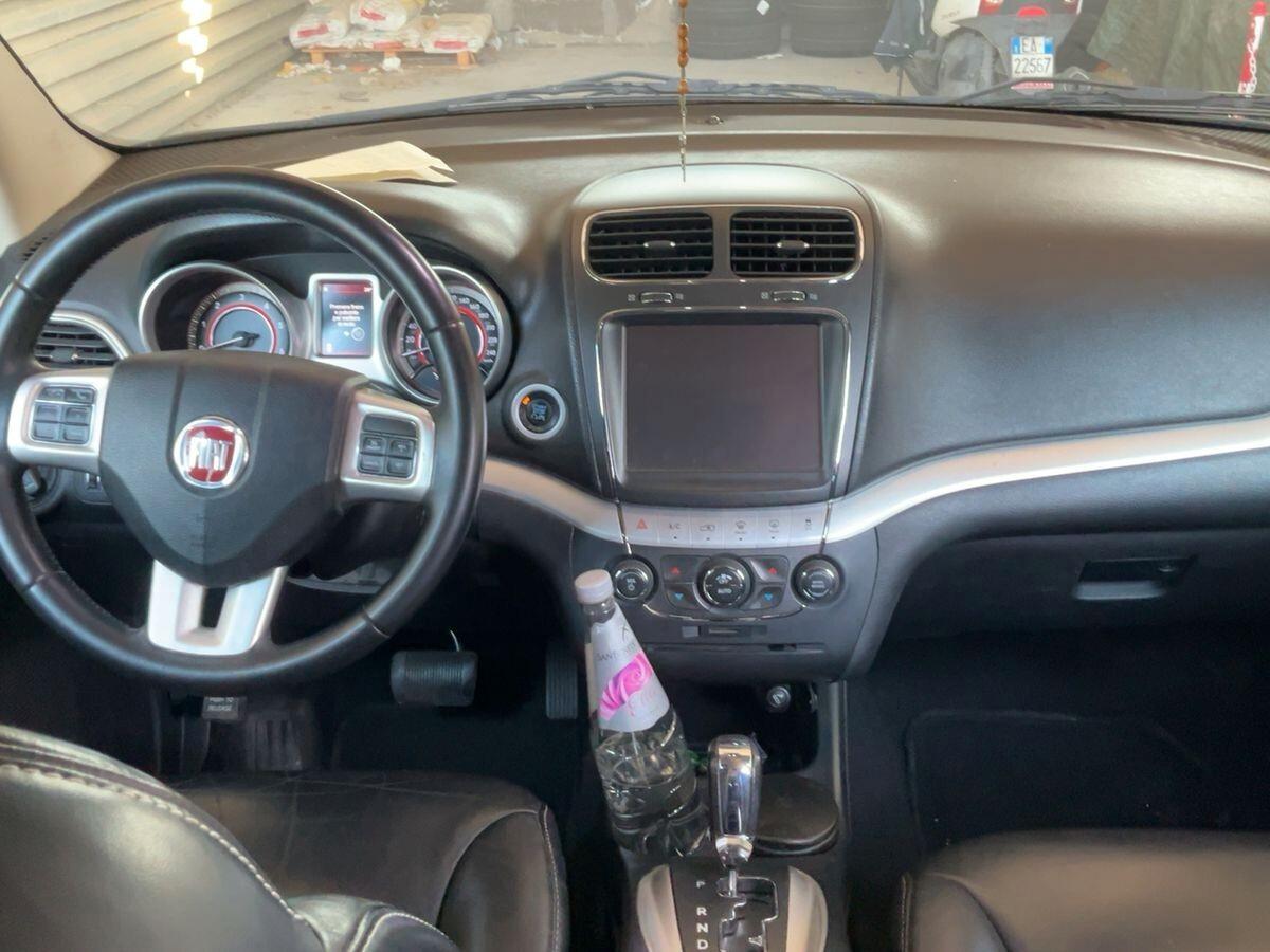 Fiat Freemont *PREZZO REALE* 2.0 mjt Lounge 4x4 170cv AUTOMATICA DISTRIBUZIONE E TAGLIANDO CAMBIO AUTOM APPENA FATTI GARANZIA 12 MESI
