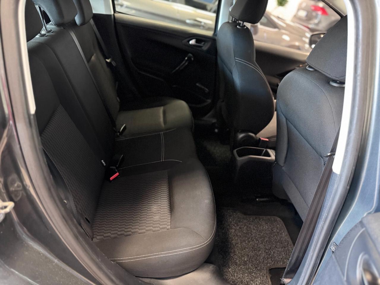 Peugeot 208 PureTech 82 5 porte Active