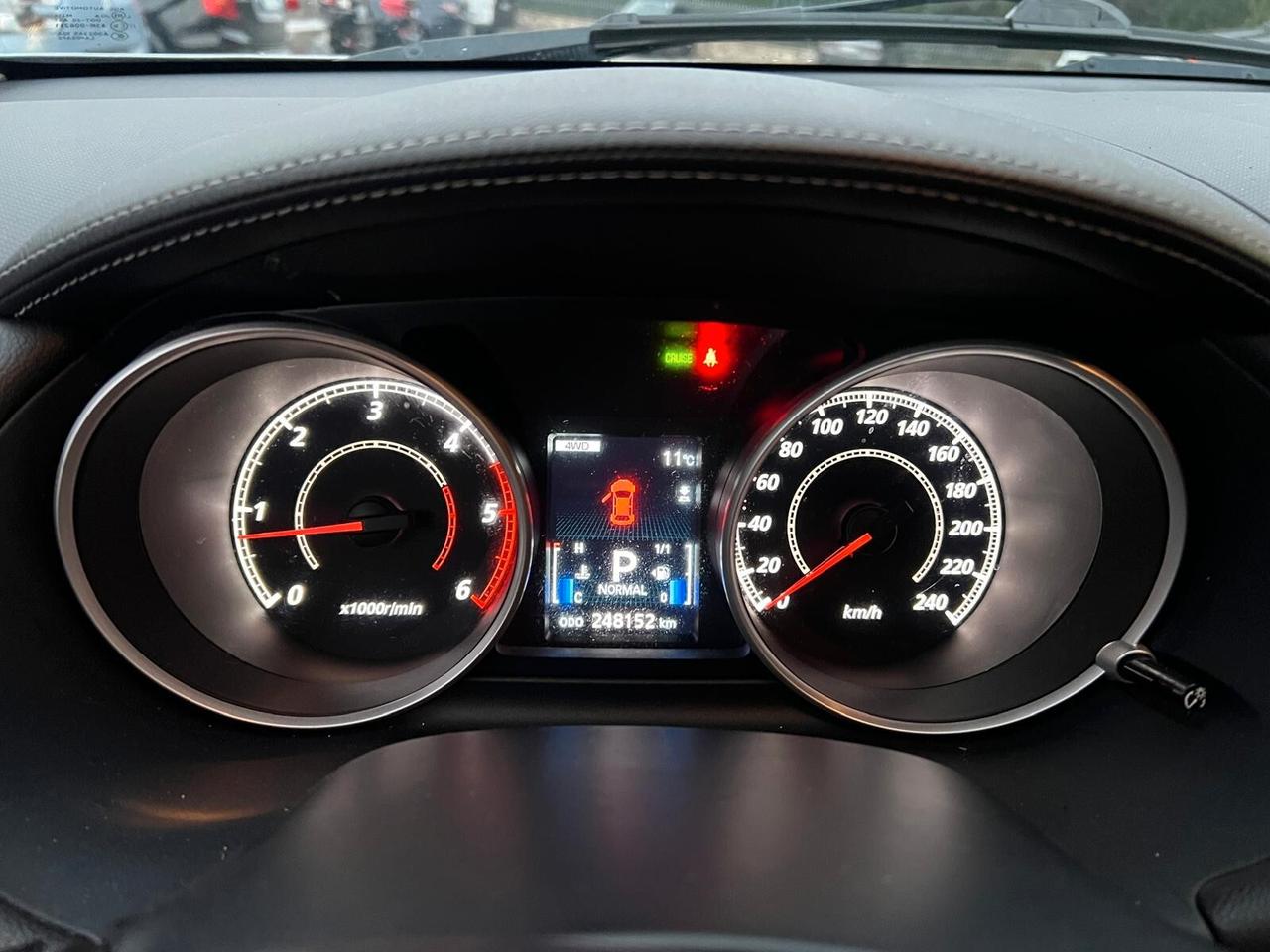 Mitsubishi Outlander 2.2 DI-D TC-SST Instyle DPF 7p