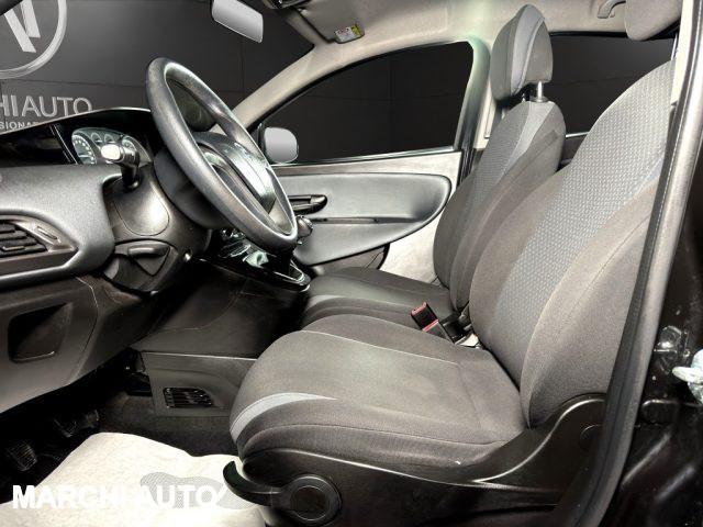 LANCIA Ypsilon 1.2 69 CV 5 porte Gold