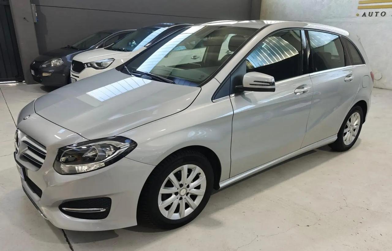 Mercedes-Benz B 180 Neopatentati Sport Manuale Euro 6