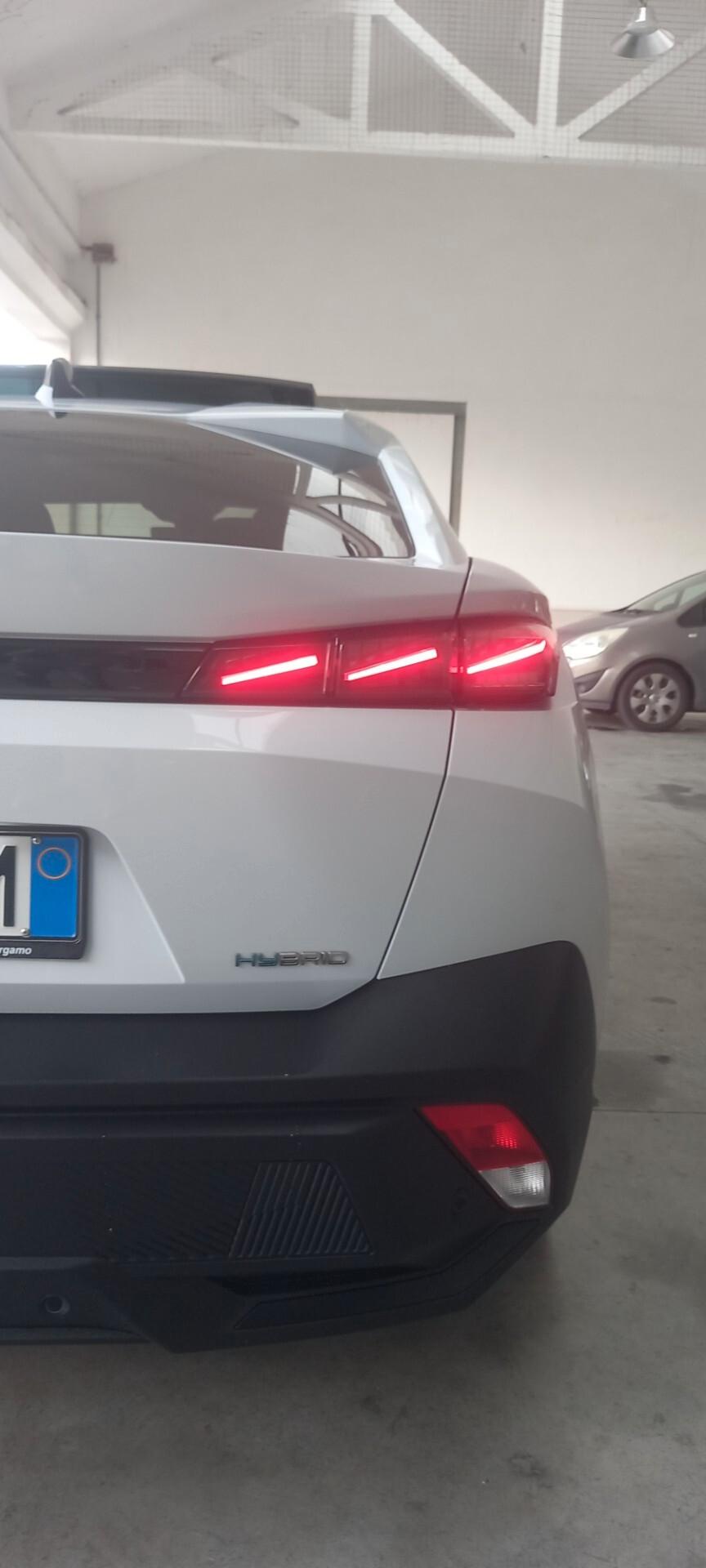 Peugeot 408 Plug-in Hybrid 225 e-EAT8 GT