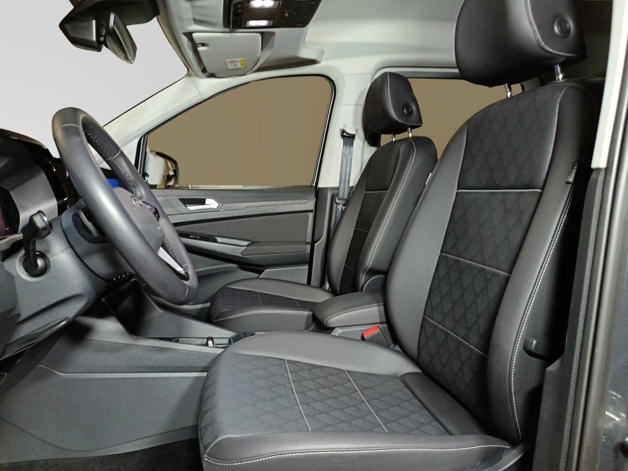 FORD Tourneo Connect 3ªs - Grand Tourneo Connect 2.0 EcoBlue 122 CV aut. Titanium