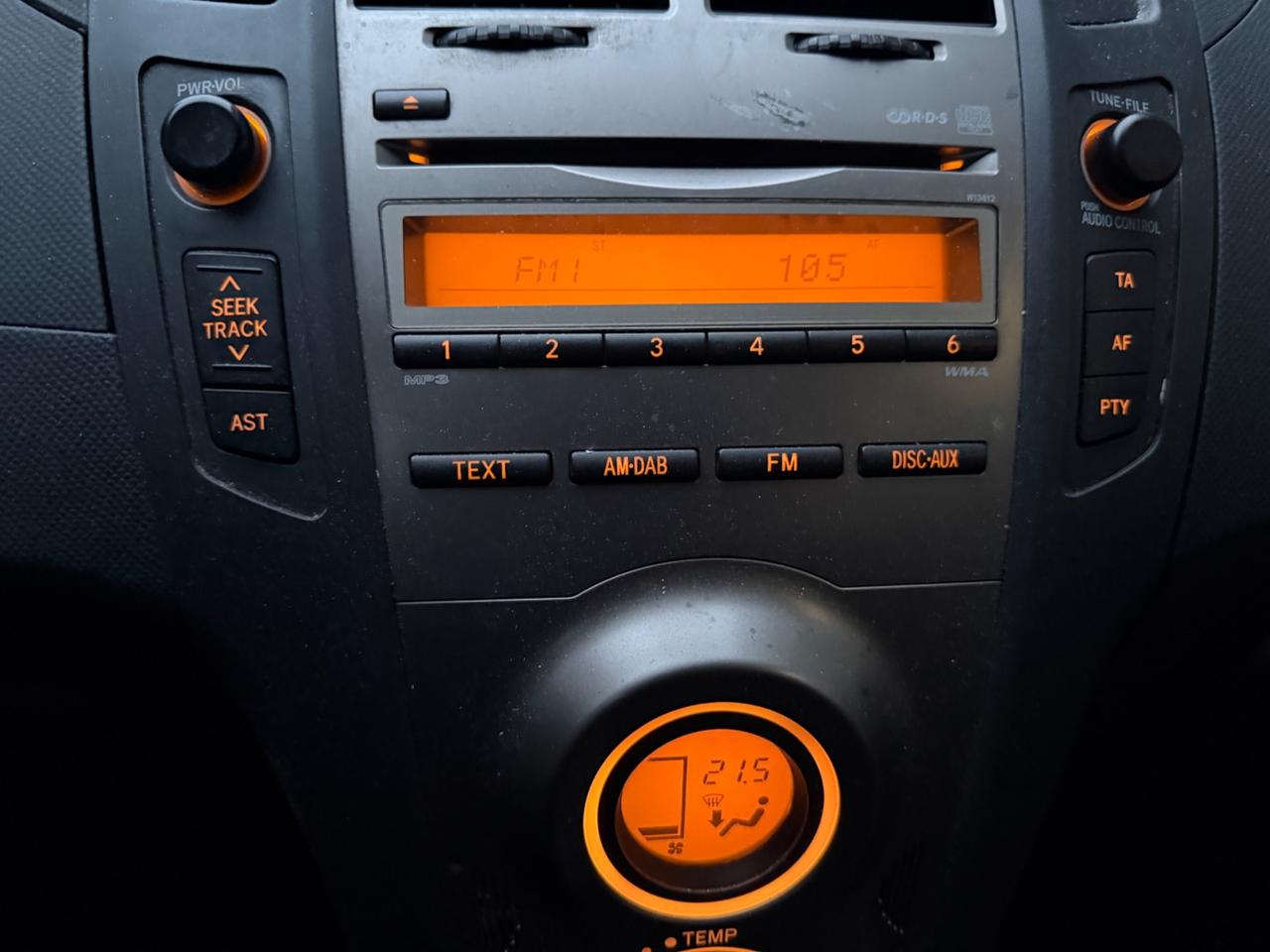 Toyota Yaris 1.4 D-4D DPF diesel solo export