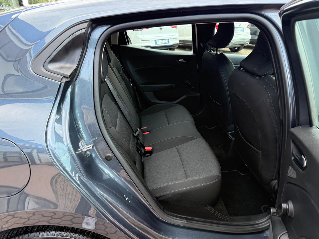 Renault Clio TCe 90 CV 5 porte OK NEOPATENTATI