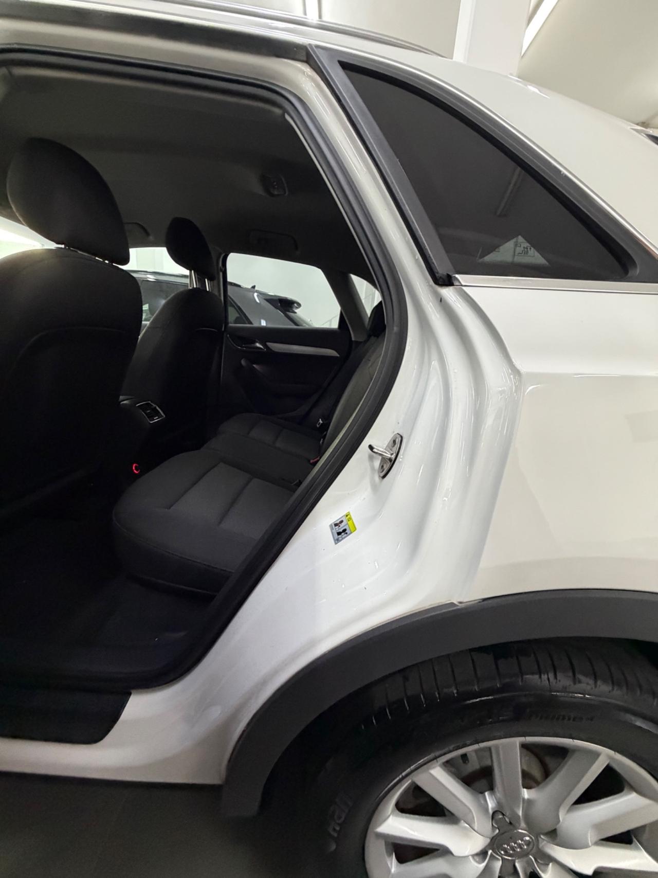 Audi Q3 2.0 TDI 120 CV Sport FINANZIABILE