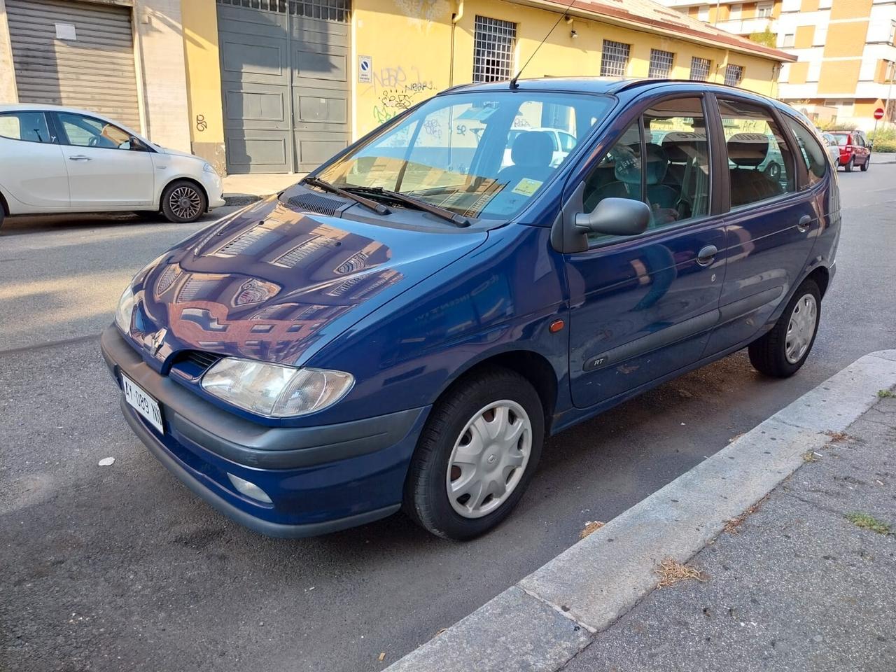 Renault Megane Mégane Scénic 1.6 cat RT