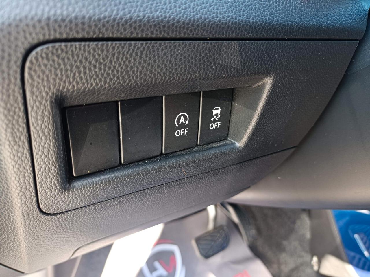 Suzuki Ignis 1.2 Hybrid Top