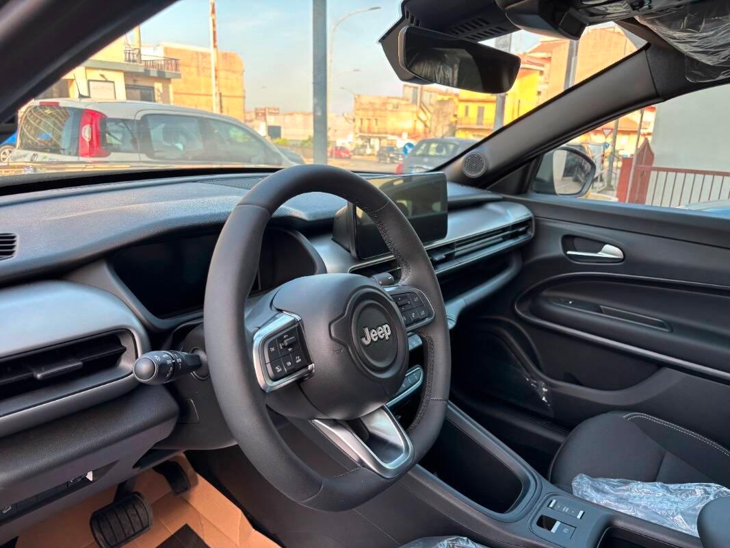 Jeep Avenger Avenger 1.2 t. e-hybr.mhev Black Edition 110cv