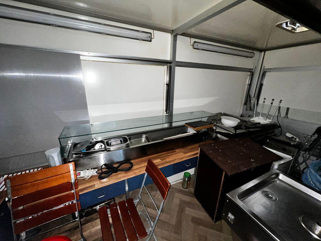 WM rimorchio 2 aperture catering