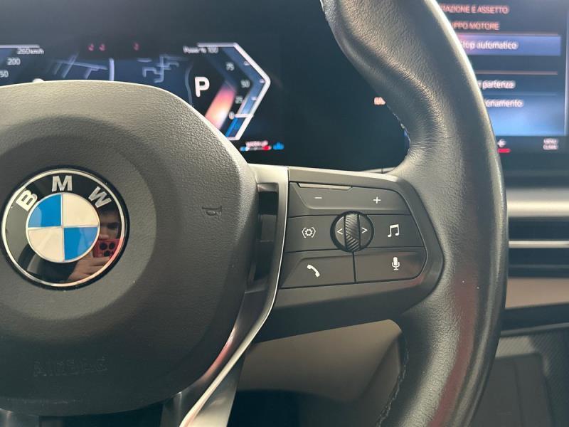 BMW X1 18 i X-Line Edition Signature sDrive DCT