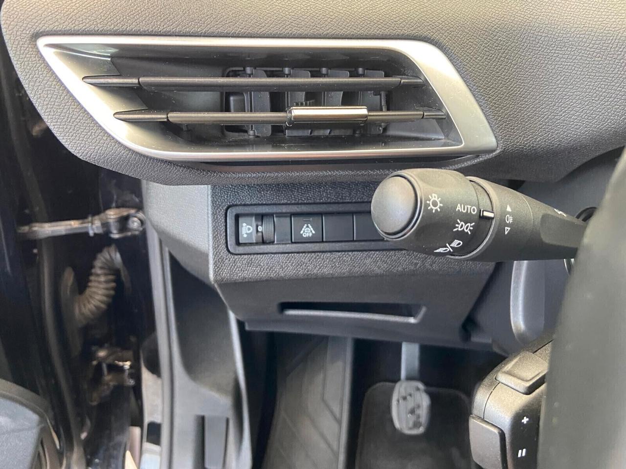 Peugeot 3008 BlueHDi 130 S&S Active