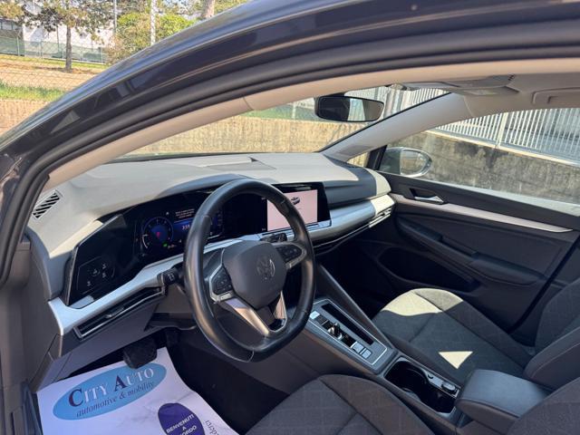 VOLKSWAGEN Golf 8 2.0 TDI 115 CV DSG Life