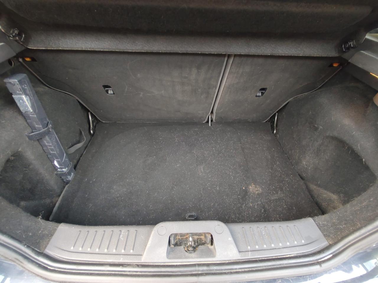 Ford Fiesta 1.4 5p. Bz.- GPL Titanium, SCADENZA 2033, OK NEOPATENTATI, GARANZIA L.12 MESI