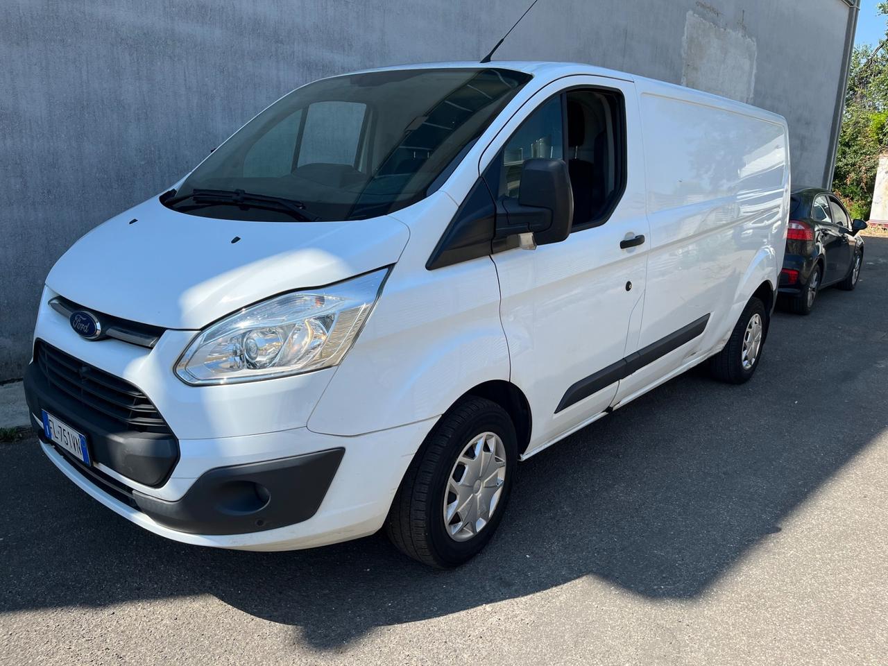 Ford Tourneo Custom Tourneo Custom 320 2.0 TDCi 130CV PC Trend