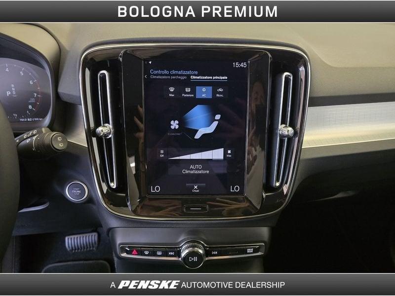 Volvo XC40 XC40 T2 Geartronic Momentum Pro