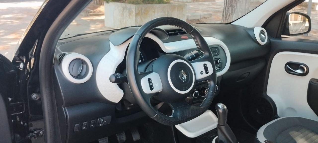 Renault Twingo Zen 1.0 10/16 km 42.382