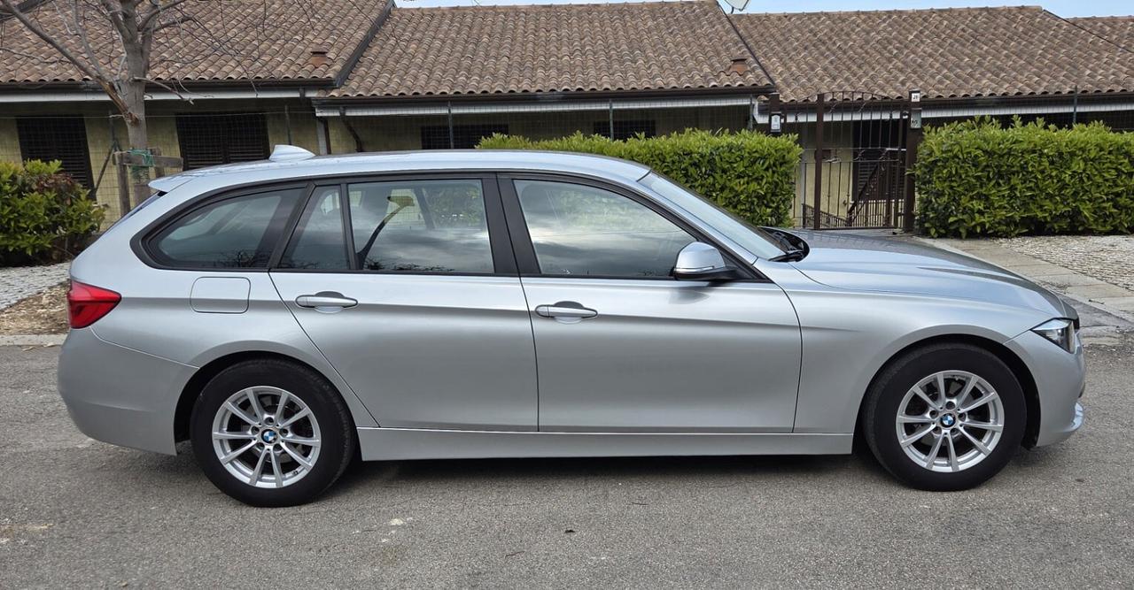 Bmw 316d Touring Automatica 116CV