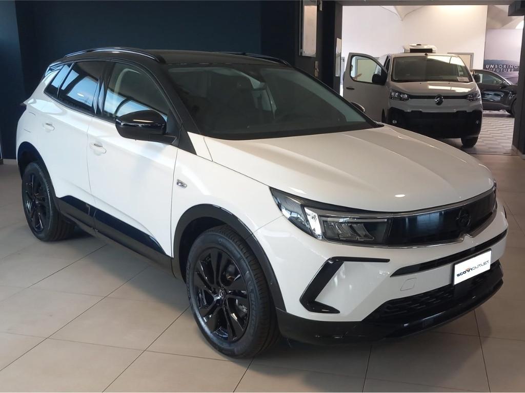 OPEL GRANDLAND GS HYBRID 136 HP