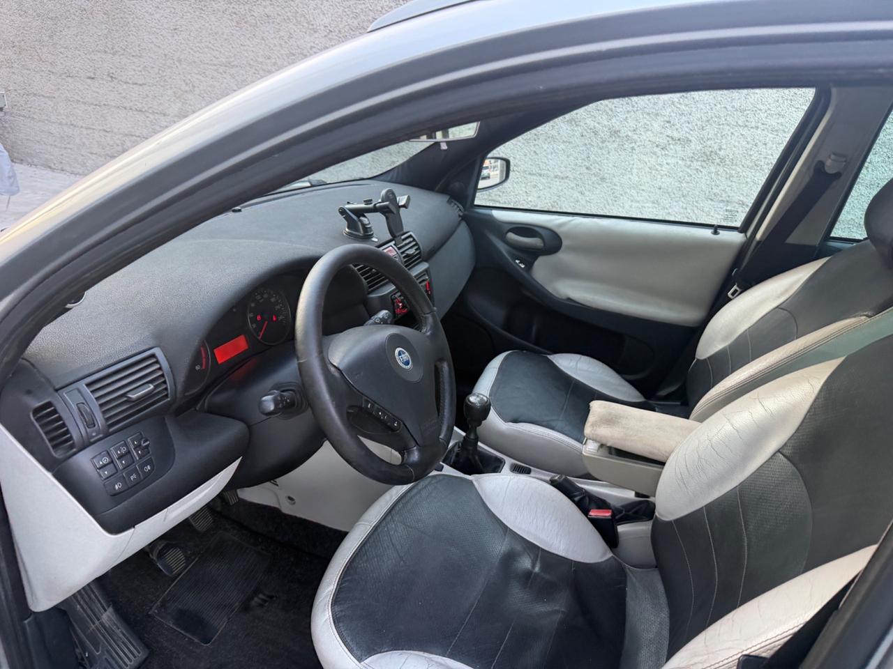 Fiat Stilo 1.9 JTD spaziosa famigliare 140cv