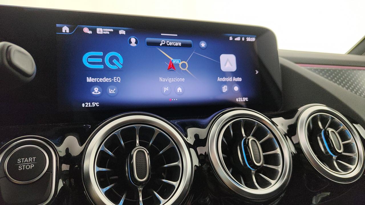 Mercedes-Benz EQA 250+ Street Edition