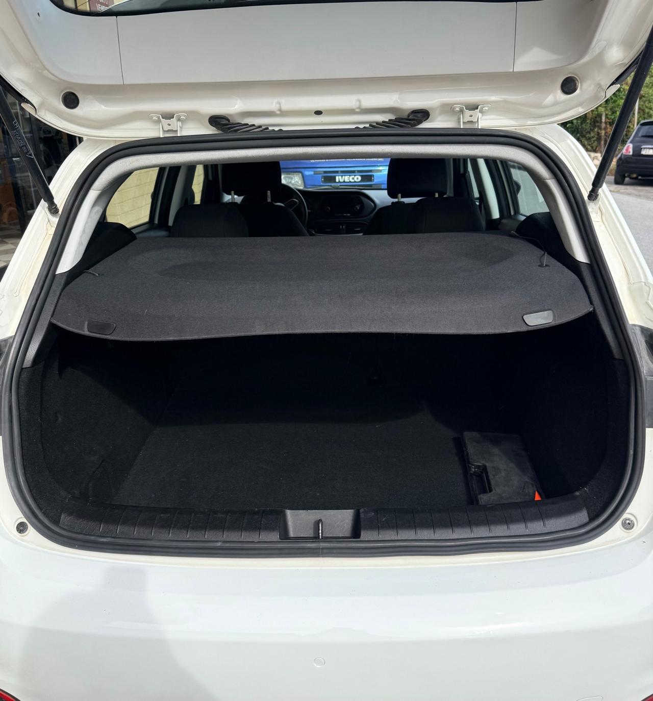 Fiat Tipo 1.3 Mjt 95 CV 5M S&S Street